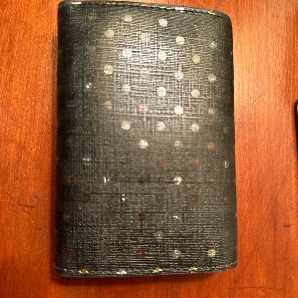Authentic Fendi Wallet - Picture 2 of 6